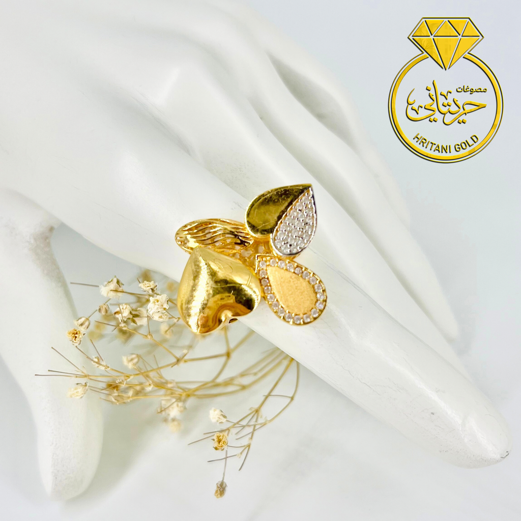 039 Gold ring